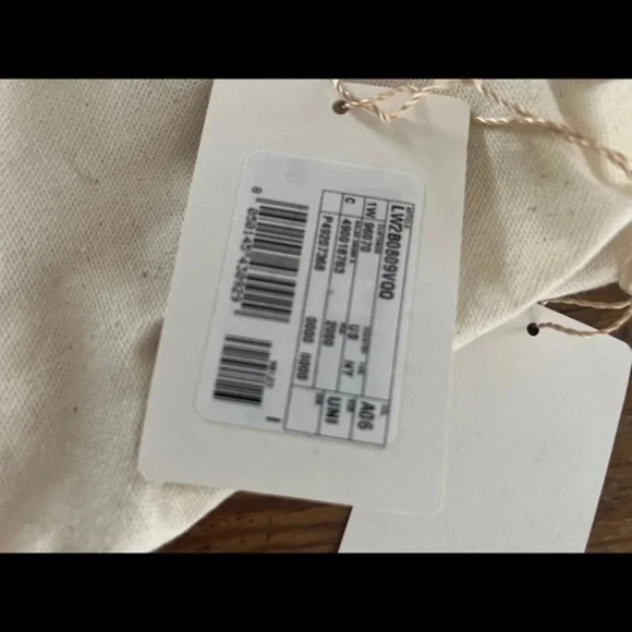 Valentino Rock Stud Crossbody Leather - Picture 8 of 13